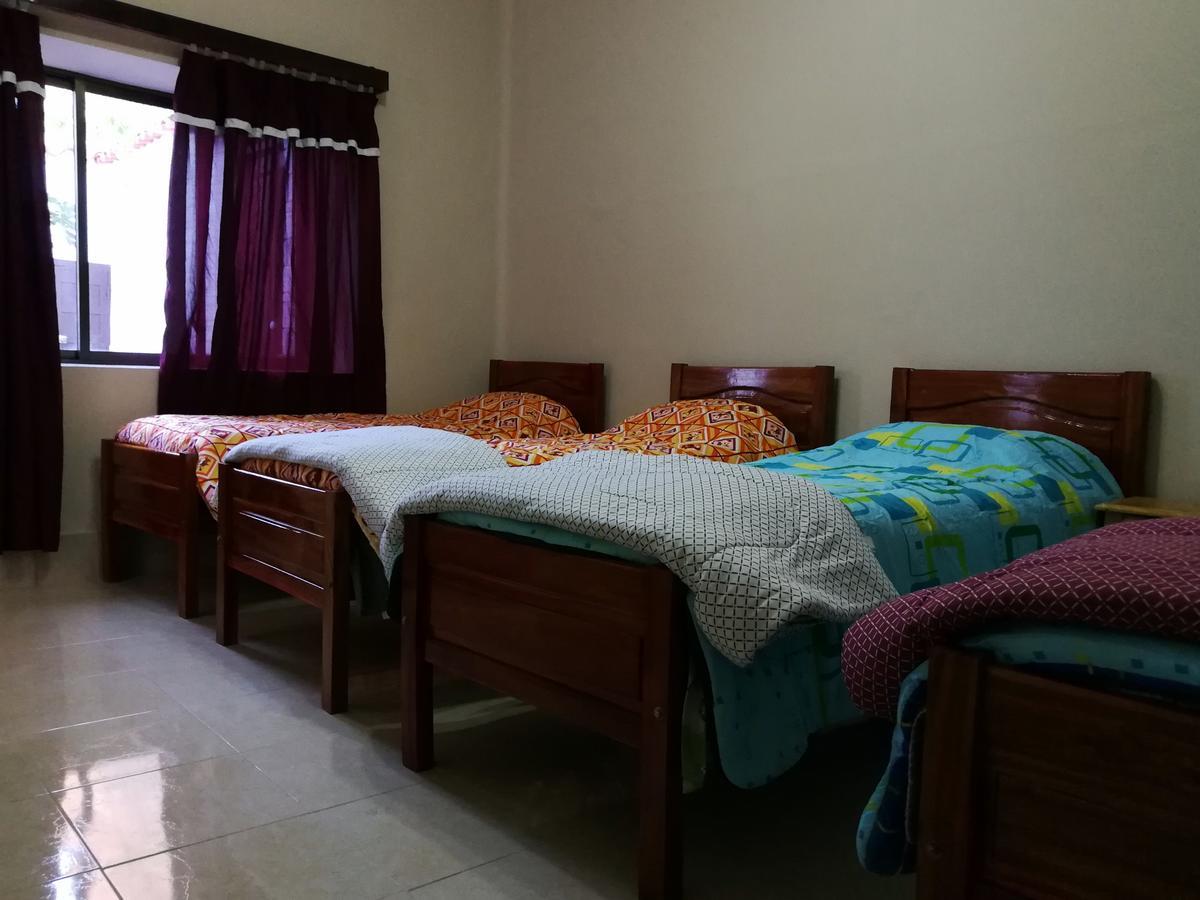 タリハ Tierra Nuestra Bed & Breakfast エクステリア 写真